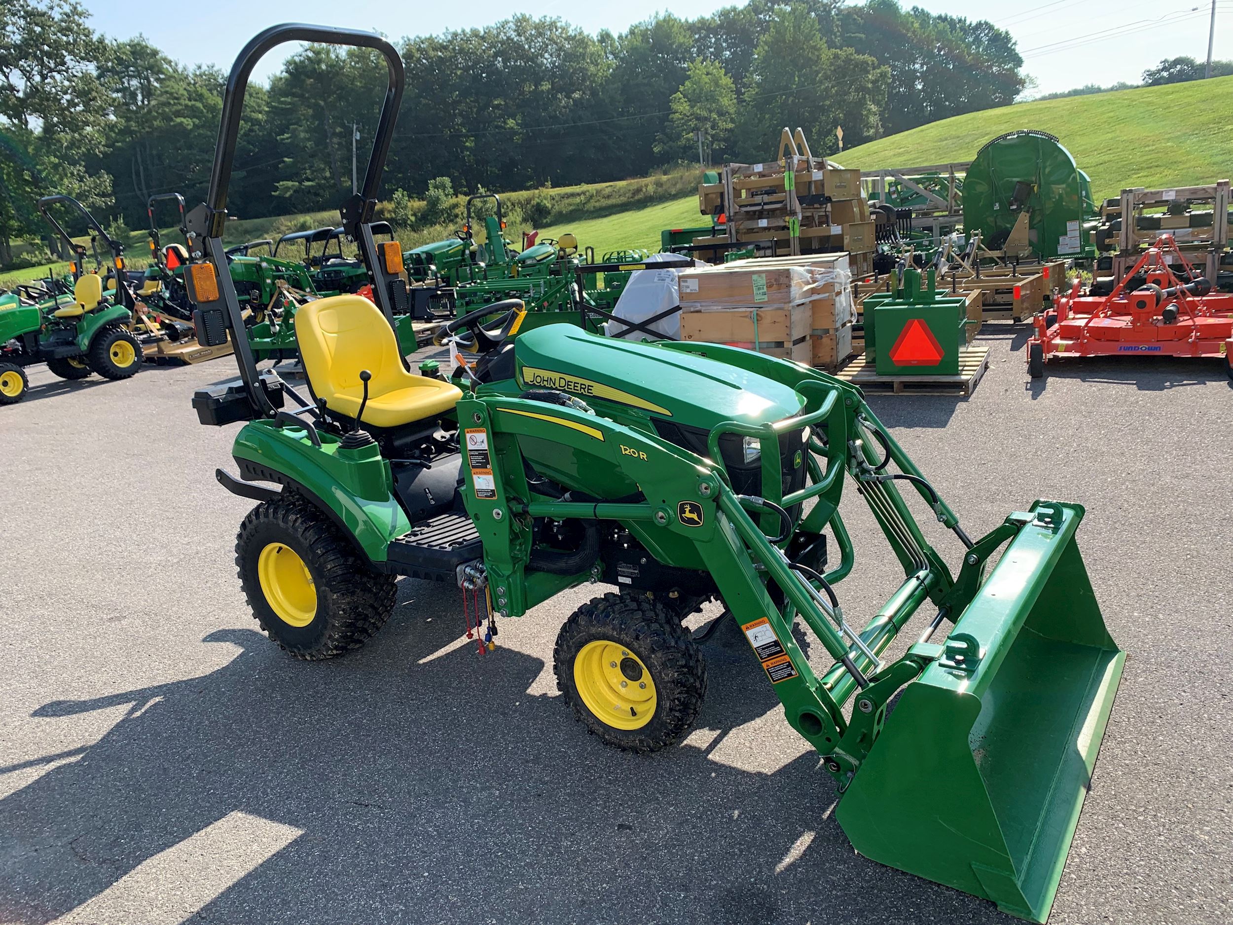 2022 Used John Deere 1023E Image 4