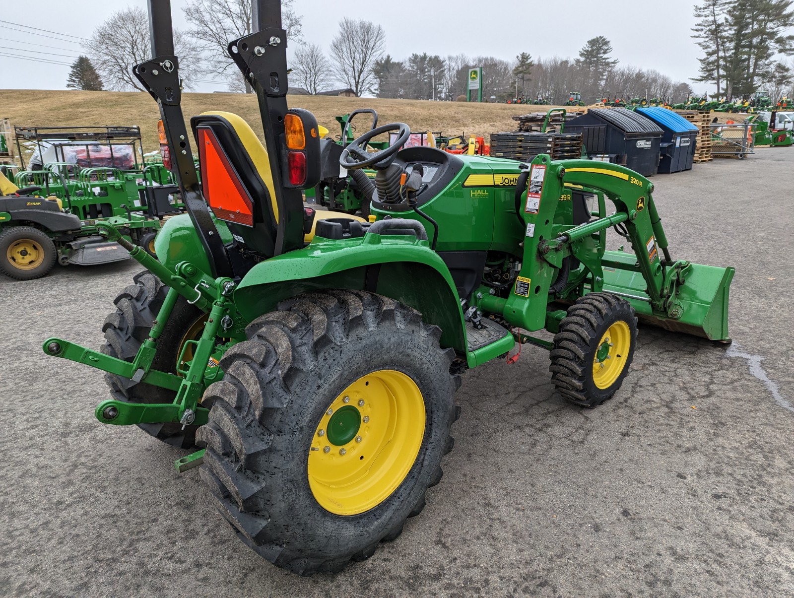 2019 Used John Deere 3039R Image 3