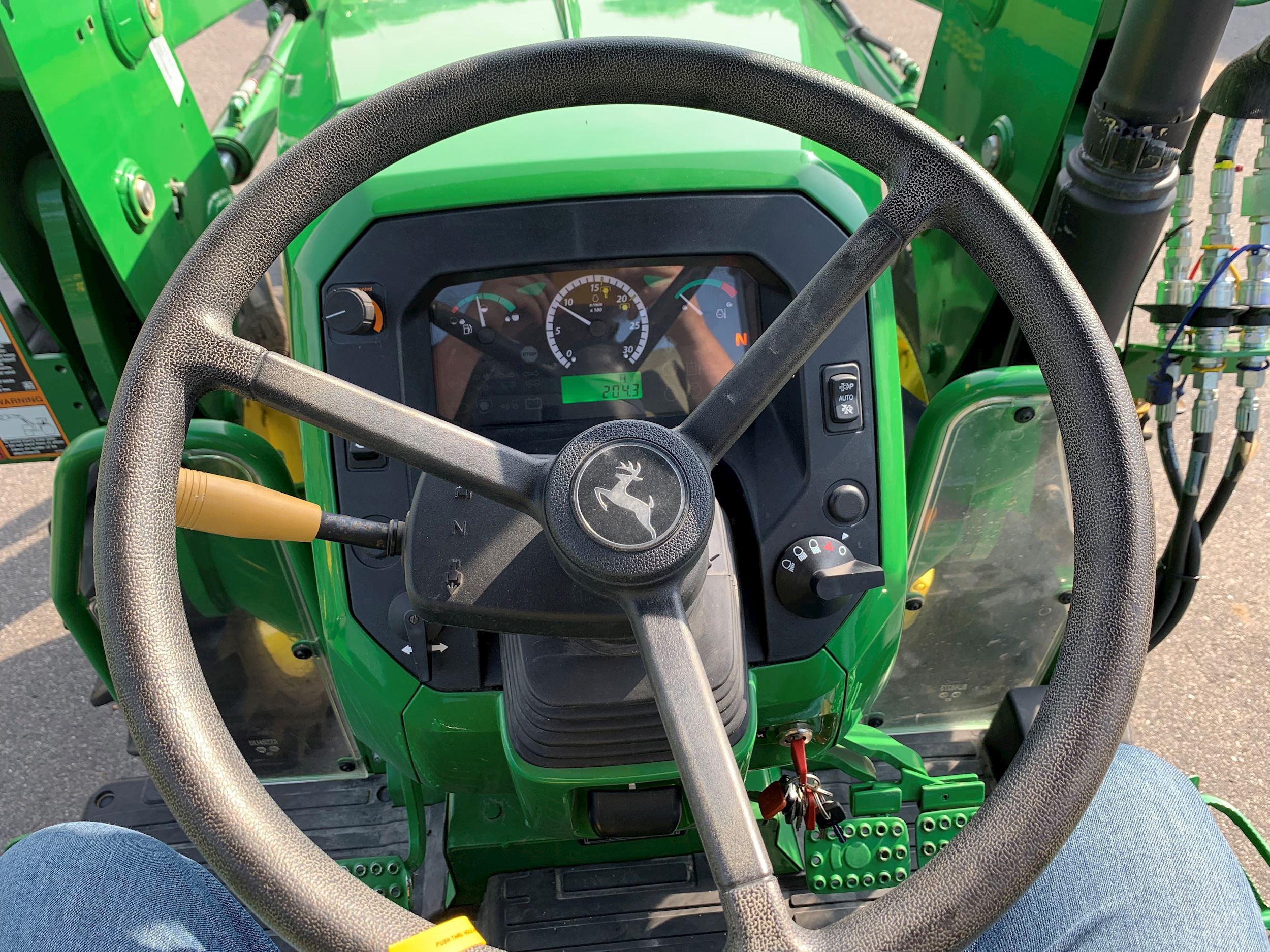 2021 Used John Deere 5055E Image 6
